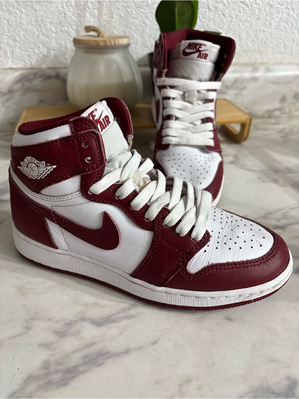 Jordan kids  High-Top Sneakers - White & Burgundy size 4Y